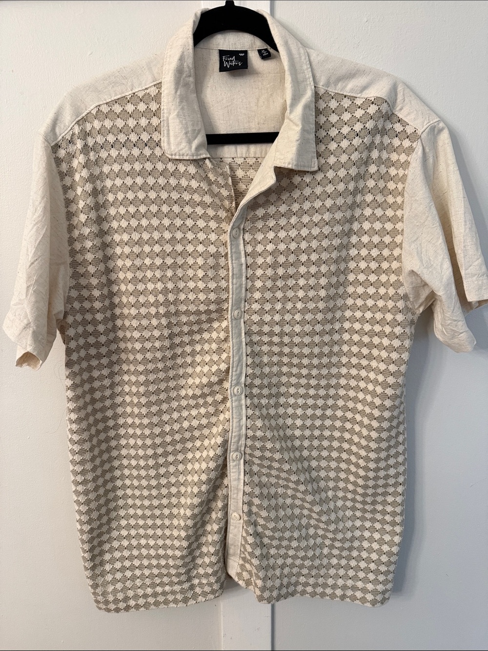 Crotchet style Bowling Shirt Men’s size M cream & beige chillin beach vacation